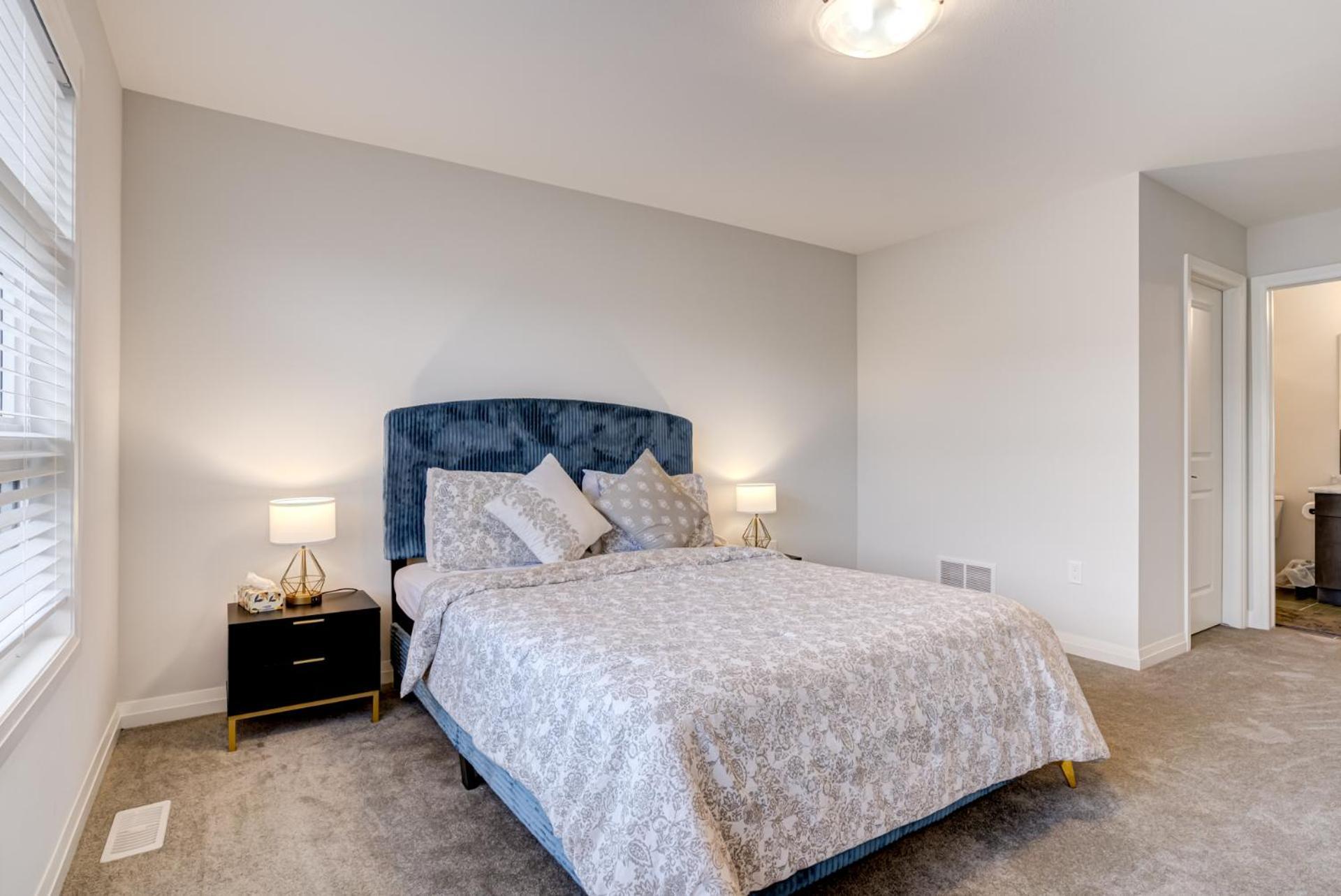 Luxury Living Niagara Falls - 4 Bed House ナイアガラ・フォールズ エクステリア 写真
