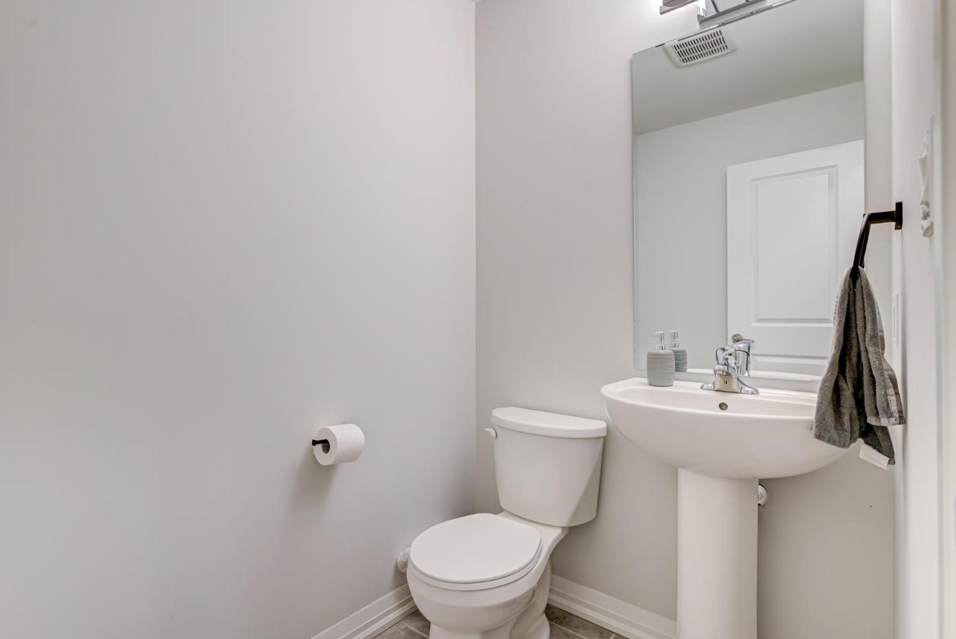 Luxury Living At The Falls - 4 Bed House ナイアガラ・フォールズ エクステリア 写真