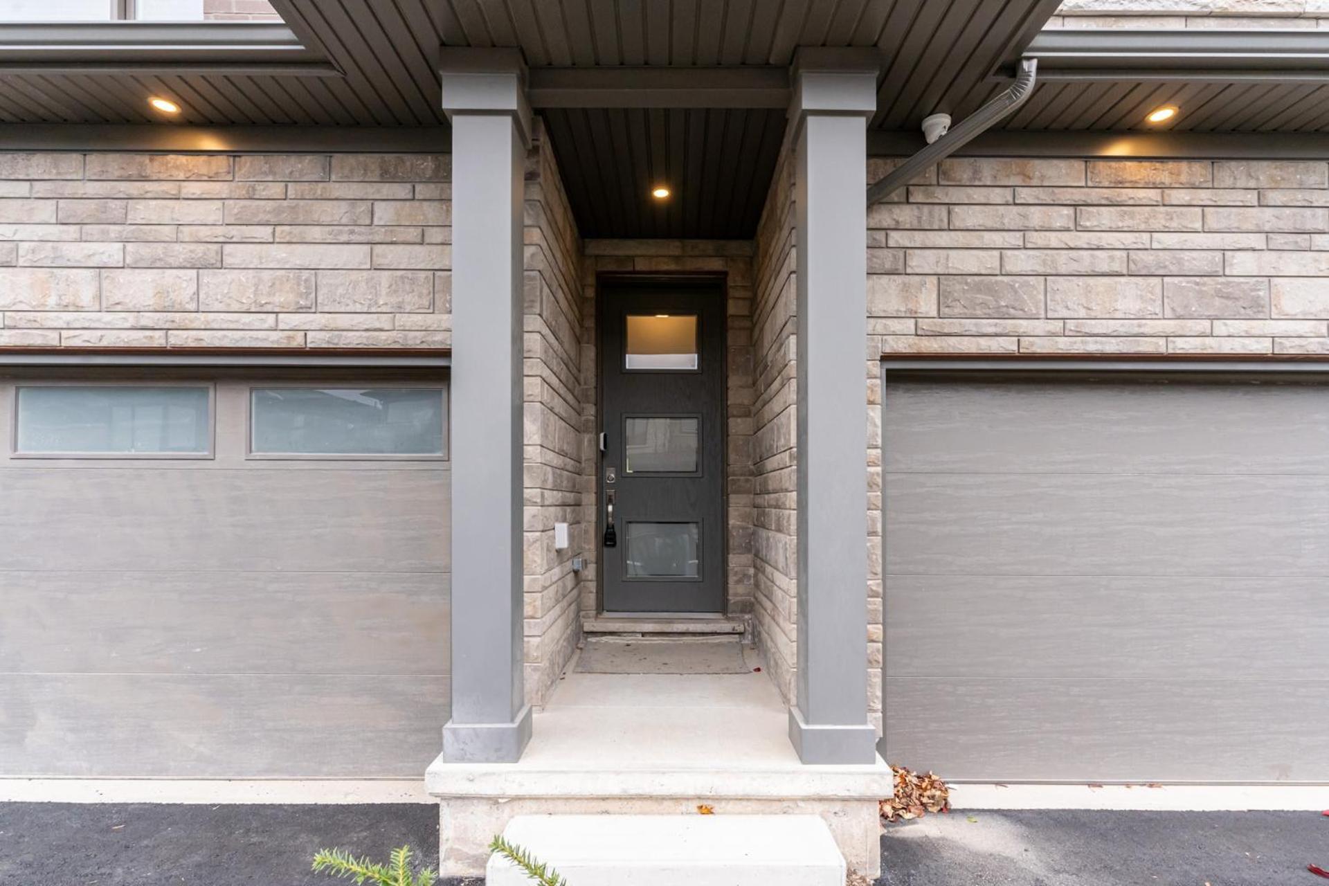 Luxury Living At The Falls - 4 Bed House ナイアガラ・フォールズ エクステリア 写真