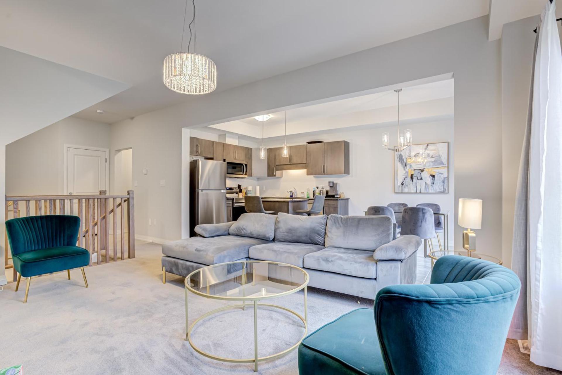 Luxury Living Niagara Falls - 4 Bed House ナイアガラ・フォールズ エクステリア 写真